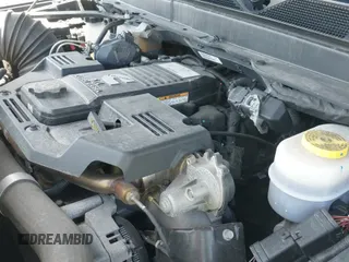 ✅ 2022 Ram 2500 Laramie • VIN: 3C6UR5FL0NG104956 • Lot: 41936160. Wystawiony na IAAI z przebiegiem 57 188 mil. Bezpłatny archiwum sprzedaży aukcyjnych z USA i szczegółowy raport historii pojazdu na DreamBid. Zdjęcie 19.