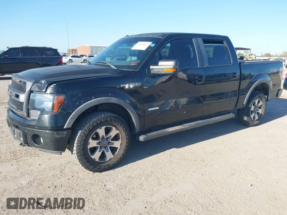 ✅ 2011 Ford F-150 Lariat • VIN: 1FTFW1ET8BKD81833 • Lot: 43639072. Wystawiony na IAAI z przebiegiem 262 663 mil. Bezpłatny archiwum sprzedaży aukcyjnych z USA i szczegółowy raport historii pojazdu na DreamBid. Zdjęcie 2.