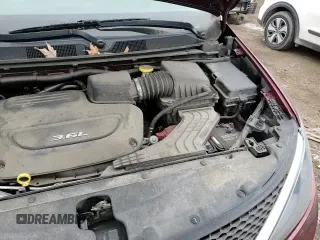 ✅ 2017 Chrysler Pacifica LX • VIN: 2C4RC1CG1HR529424 • Лот: 82835114. Опубликован ранее на Copart с пробегом 96 716 миль. Бесплатный доступ к архиву аукционных продаж из США и подробный отчёт об истории автомобиля на DreamBid. Изображение 16.