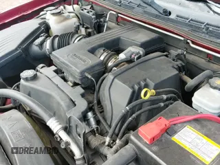 ✅ 2004 Chevrolet Colorado LS Z71 • VIN: 1GCDS196048124334 • Лот: 43065256. Опубликован ранее на IAAI с пробегом 143 685 миль. Бесплатный доступ к архиву аукционных продаж из США и подробный отчёт об истории автомобиля на DreamBid. Изображение 19.