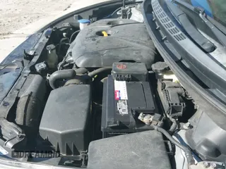 ✅ 2015 Hyundai Elantra SE • VIN: 5NPDH4AE7FH610226 • Lot: 43605897. Listed on IAAI with 209,263 mi. Free auction sales archive from the USA and detailed vehicle history report at DreamBid. Image 16.