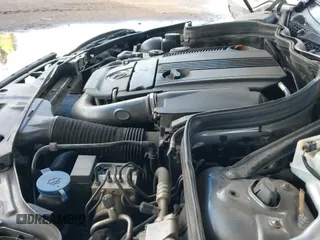 ✅ 2014 Mercedes-Benz C 250 Sport • VIN: WDDGF4HB6EA963602 • Lot: 43716544. Wystawiony na IAAI z przebiegiem 157 719 mil. Bezpłatny archiwum sprzedaży aukcyjnych z USA i szczegółowy raport historii pojazdu na DreamBid. Zdjęcie 12.