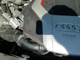 ✅ 2020 Audi SQ5 Premium Plus • VIN: WA1B4AFYXL2069717 • Лот: 71061225. Опубликован ранее на Copart с пробегом 56 604 миль. Бесплатный доступ к архиву аукционных продаж из США и подробный отчёт об истории автомобиля на DreamBid. Изображение 14.