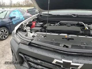 2026 Chevrolet Colorado 4WD Trail Boss z VIN 1GCPTEEK7T1107834, wystawiony jako Copart lot #89877325 z przebiegiem 1 549 mil mil oraz Szkoda całkowita • Salvage title. Historia ofert i sprzedaży dostępna na DreamBid. Obrazek 13.