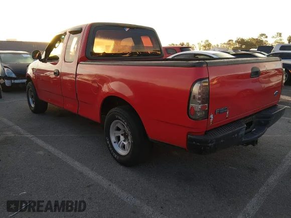 ✅ 2002 Ford F-150 XL • VIN: 1FTRX17282NB64165 • Lot: 44117075. Listed on IAAI with 331,509 mi. Free auction sales archive from the USA and detailed vehicle history report at DreamBid. Image 3.
