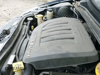 ✅ 2014 Chrysler Town & Country Touring L 30th Anniversary • VIN: 2C4RC1CG3ER418563 • Lot: 42705390. Listed on IAAI with 181,120 mi. Free auction sales archive from the USA and detailed vehicle history report at DreamBid. Image 14.