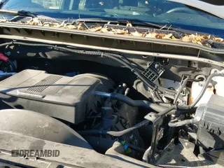 ✅ 2024 Chevrolet Silverado 2500HD Work Truck • VIN: 1GC2YLE72RF198079 • Lot: 41586127. Wystawiony na IAAI z przebiegiem 9 934 mil. Bezpłatny archiwum sprzedaży aukcyjnych z USA i szczegółowy raport historii pojazdu na DreamBid. Zdjęcie 21.