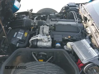 ✅ 1994 Chevrolet Corvette • VIN: 1G1YY32P7R5111029 • Lot: 43100047. Wystawiony na IAAI z przebiegiem 41 727 mil. Bezpłatny archiwum sprzedaży aukcyjnych z USA i szczegółowy raport historii pojazdu na DreamBid. Zdjęcie 19.