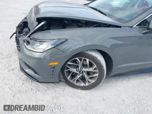 ✅ 2021 Hyundai Sonata SEL • VIN: 5NPEF4JA6MH085048 • Lot: 44484058. Wystawiony na IAAI z przebiegiem 61 244 mil. Bezpłatny archiwum sprzedaży aukcyjnych z USA i szczegółowy raport historii pojazdu na DreamBid. Zdjęcie 6.