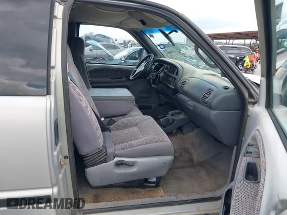 ✅ 1998 Dodge 1500 • VIN: 3B7HC13Z2WG153719 • Лот: 42108964. Опубликован ранее на IAAI с пробегом 201 905 миль. Бесплатный доступ к архиву аукционных продаж из США и подробный отчёт об истории автомобиля на DreamBid. Изображение 5.