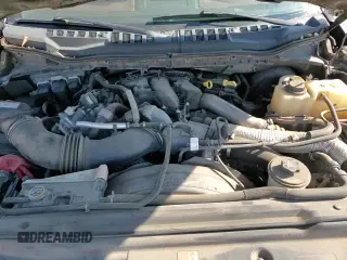 ✅ 2018 Ford F-250 Platinum • VIN: 1FT7W2BT5JEB08604 • Lot: 84177995. Wystawiony na Copart z przebiegiem 117 246 mil. Bezpłatny archiwum sprzedaży aukcyjnych z USA i szczegółowy raport historii pojazdu na DreamBid. Zdjęcie 13.