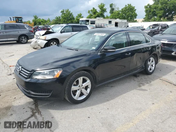 ✅ 2013 Volkswagen Passat SE • VIN: 1VWBH7A37DC092681 • Лот: 63832565. Опубликован ранее на Copart с пробегом 137 814 миль. Бесплатный доступ к архиву аукционных продаж из США и подробный отчёт об истории автомобиля на DreamBid. Изображение 1.