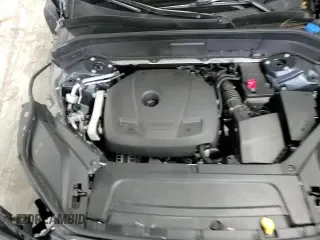 ✅ 2018 Volvo XC90 Momentum • VIN: YV4A22PK7J1385437 • Лот: 90728595. Опубликован ранее на Copart с пробегом 76 123 миль. Бесплатный доступ к архиву аукционных продаж из США и подробный отчёт об истории автомобиля на DreamBid. Изображение 17.