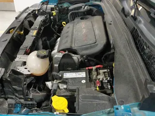 ✅ 2020 Jeep Renegade Latitude • VIN: ZACNJABB0LPL09308 • Lot: 41918498. Listed on IAAI with 88,213 mi. Free auction sales archive from the USA and detailed vehicle history report at DreamBid. Image 23.