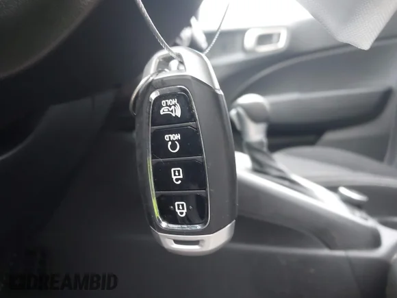 ✅ 2025 Hyundai Venue SEL • VIN: KMHRC8A35SU372897 • Lot: 43714868. Wystawiony na IAAI z przebiegiem 7 353 mil. Bezpłatny archiwum sprzedaży aukcyjnych z USA i szczegółowy raport historii pojazdu na DreamBid. Zdjęcie 11.