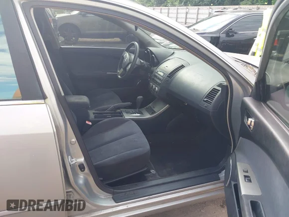 ✅ 2005 Nissan Altima SL • VIN: 1N4BL11D25N433858 • Lot: 45217169. Wystawiony na IAAI z przebiegiem 249 894 mil. Bezpłatny archiwum sprzedaży aukcyjnych z USA i szczegółowy raport historii pojazdu na DreamBid. Zdjęcie 5.