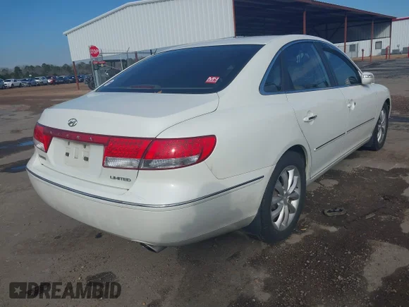 ✅ 2007 Hyundai Azera SE • VIN: KMHFC46FX7A176607 • Lot: 41278428. Wystawiony na IAAI z przebiegiem 149 032 mil. Bezpłatny archiwum sprzedaży aukcyjnych z USA i szczegółowy raport historii pojazdu na DreamBid. Zdjęcie 4.