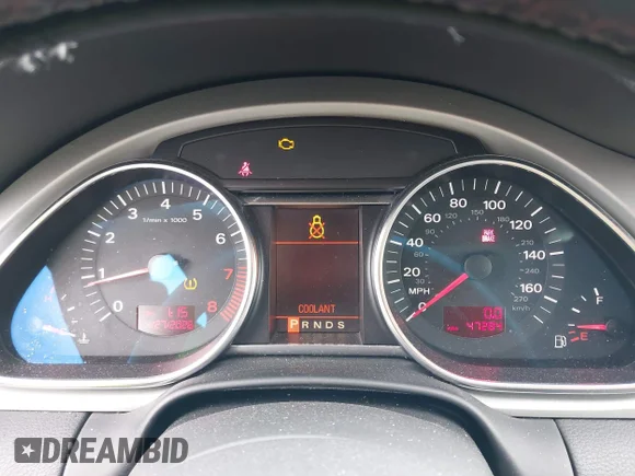 ✅ 2008 Audi Q7 Premium • VIN: WA1EV74LX8D055767 • Lot: 44982577. Wystawiony na IAAI z przebiegiem 47 284 mil. Bezpłatny archiwum sprzedaży aukcyjnych z USA i szczegółowy raport historii pojazdu na DreamBid. Zdjęcie 7.