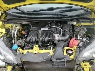 ✅ 2017 Honda Fit LX • VIN: 3HGGK5G56HM700929 • Lot: 82771705. Wystawiony na Copart z przebiegiem 145 669 mil. Bezpłatny archiwum sprzedaży aukcyjnych z USA i szczegółowy raport historii pojazdu na DreamBid. Zdjęcie 15.