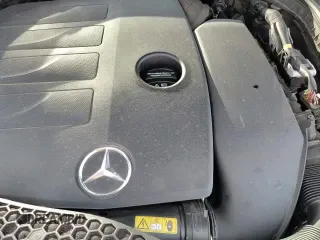 ✅ 2021 Mercedes-Benz C 300 • VIN: W1KWF8DB2MR639863 • Лот: 85324255. Опубликован ранее на Copart с пробегом Не указан. Бесплатный доступ к архиву аукционных продаж из США и подробный отчёт об истории автомобиля на DreamBid. Изображение 15.