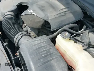 ✅ 2015 Chrysler 300 C • VIN: 2C3CCAEG7FH920622 • Lot: 42862731. Listed on IAAI with 175,438 mi. Free auction sales archive from the USA and detailed vehicle history report at DreamBid. Image 19.