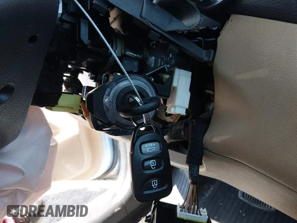 ✅ 2013 Hyundai Elantra GLS • VIN: KMHDH4AE8DU803130 • Lot: 44692048. Wystawiony na IAAI z przebiegiem 112 562 mil. Bezpłatny archiwum sprzedaży aukcyjnych z USA i szczegółowy raport historii pojazdu na DreamBid. Zdjęcie 11.