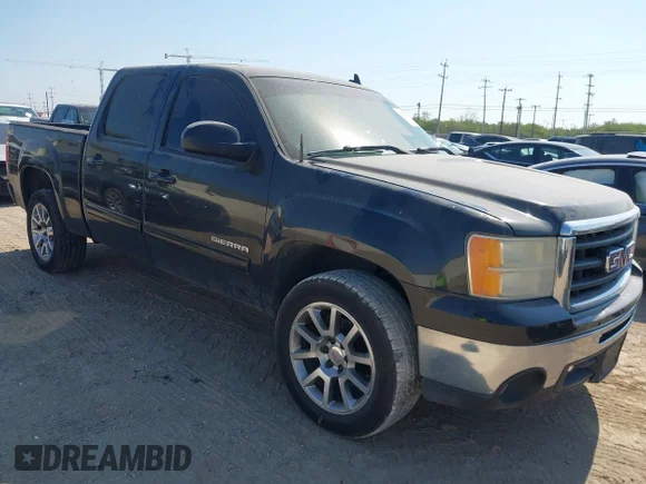 ✅ 2010 GMC Sierra 1500 SLT • VIN: 3GTRCWE02AG144642 • Лот: 43262430. Опубликован ранее на IAAI с пробегом 299 961 миль. Бесплатный доступ к архиву аукционных продаж из США и подробный отчёт об истории автомобиля на DreamBid. Изображение 1.