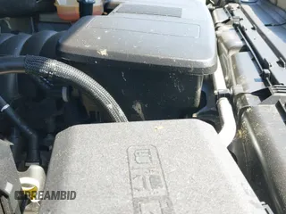 ✅ 2022 Chevrolet Silverado 1500 LT Trail Boss • VIN: 3GCUDFED1NG689442 • Lot: 41994642. Wystawiony na IAAI z przebiegiem 26 598 mil. Bezpłatny archiwum sprzedaży aukcyjnych z USA i szczegółowy raport historii pojazdu na DreamBid. Zdjęcie 22.