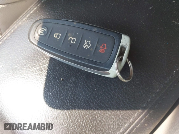 ✅ 2016 Ford Focus Titanium • VIN: 1FADP3N28GL307942 • Lot: 42383958. Wystawiony na IAAI z przebiegiem 175 273 mil. Bezpłatny archiwum sprzedaży aukcyjnych z USA i szczegółowy raport historii pojazdu na DreamBid. Zdjęcie 11.