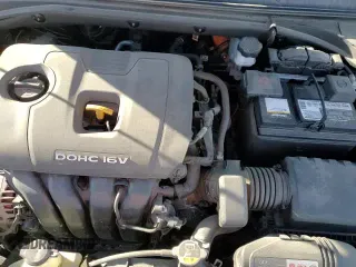 2019 Hyundai Veloster Premium z VIN KMHTG6AF6KU015706, wystawiony jako Copart lot #88063285 z przebiegiem 68 535 mil mil oraz Szkoda całkowita • Salvage title. Historia ofert i sprzedaży dostępna na DreamBid. Obrazek 15.