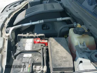 ✅ 2014 Chevrolet Captiva Sport LT • VIN: 3GNAL3EKXES643017 • Lot: 42365141. Wystawiony na IAAI z przebiegiem 102 756 mil. Bezpłatny archiwum sprzedaży aukcyjnych z USA i szczegółowy raport historii pojazdu na DreamBid. Zdjęcie 19.