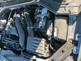 ✅ 2025 Volkswagen Jetta S • VIN: 3VW5X7BU4SM108970 • Lot: 43692037. Listed on IAAI with 4,609 mi. Free auction sales archive from the USA and detailed vehicle history report at DreamBid. Image 19.