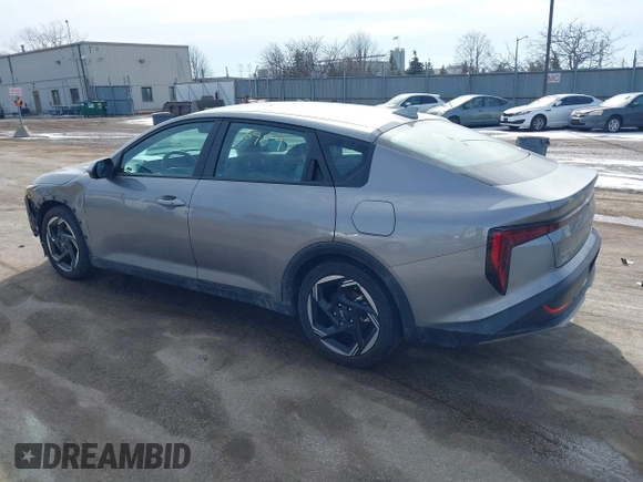 ✅ 2025 Kia K4 EX • VIN: 3KPFU4DEXSE007673 • Lot: 41606959. Listed on IAAI with 19,969 mi. Free auction sales archive from the USA and detailed vehicle history report at DreamBid. Image 3.