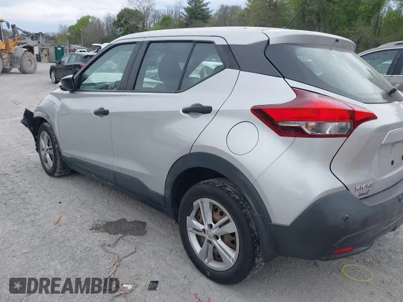 ✅ 2020 Nissan Kicks S • VIN: 3N1CP5BV7LL535268 • Lot: 44918645. Wystawiony na IAAI z przebiegiem 108 137 mil. Bezpłatny archiwum sprzedaży aukcyjnych z USA i szczegółowy raport historii pojazdu na DreamBid. Zdjęcie 3.