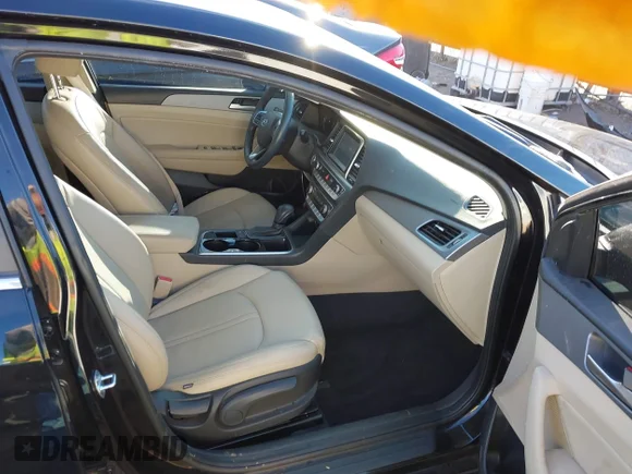 ✅ 2018 Hyundai Sonata Limited • VIN: 5NPE34AF7JH667417 • Lot: 43909270. Wystawiony na IAAI z przebiegiem 70 808 mil. Bezpłatny archiwum sprzedaży aukcyjnych z USA i szczegółowy raport historii pojazdu na DreamBid. Zdjęcie 5.