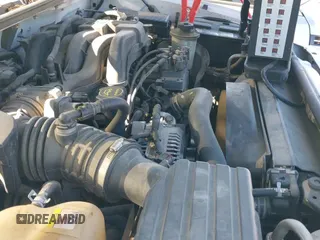 ✅ 2005 Ford Explorer XLT • VIN: 1FMZU63K75ZA02189 • Lot: 41390591. Wystawiony na IAAI z przebiegiem 225 627 mil. Bezpłatny archiwum sprzedaży aukcyjnych z USA i szczegółowy raport historii pojazdu na DreamBid. Zdjęcie 12.