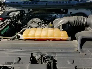 ✅ 2017 Ford F-150 XL • VIN: 1FTMF1C82HKC09070 • Lot: 87214565. Listed on Copart with 86,238 mi. Free auction sales archive from the USA and detailed vehicle history report at DreamBid. Image 13.