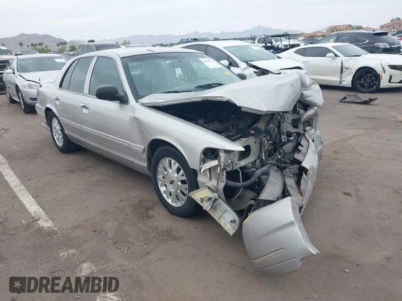 ✅ 2005 Ford Crown Victoria LX • VIN: 2FAFP74W45X119522 • Lot: 44795721. Wystawiony na IAAI z przebiegiem 188 356 mil. Bezpłatny archiwum sprzedaży aukcyjnych z USA i szczegółowy raport historii pojazdu na DreamBid. Zdjęcie 1.