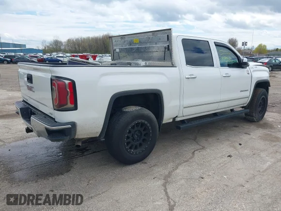 ✅ 2018 GMC Sierra 1500 SLT • VIN: 3GTU2NEC9JG366807 • Lot: 45007340. Wystawiony na IAAI z przebiegiem 347 184 mil. Bezpłatny archiwum sprzedaży aukcyjnych z USA i szczegółowy raport historii pojazdu na DreamBid. Zdjęcie 4.
