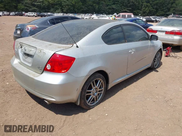 ✅ 2006 Scion tC • VIN: JTKDE177X60071915 • Lot: 43116592. Wystawiony na IAAI z przebiegiem 233 201 mil. Bezpłatny archiwum sprzedaży aukcyjnych z USA i szczegółowy raport historii pojazdu na DreamBid. Zdjęcie 4.