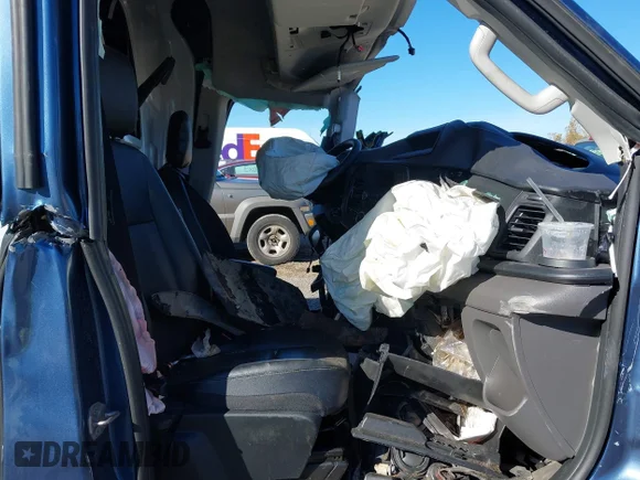 ✅ 2024 Ford Transit Cargo • VIN: 1FTBR1C82RKB35410 • Лот: 43419271. Опубліковано раніше на IAAI з пробігом 27 241 миль. Безкоштовний доступ до архіву аукціонних продажів зі США та докладний звіт про історію автомобіля на DreamBid. Зображення 5.