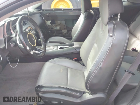 ✅ 2011 Chevrolet Camaro 2LT • VIN: 2G1FC1ED4B9130299 • Lot: 44697125. Wystawiony na IAAI z przebiegiem 86 292 mil. Bezpłatny archiwum sprzedaży aukcyjnych z USA i szczegółowy raport historii pojazdu na DreamBid. Zdjęcie 5.