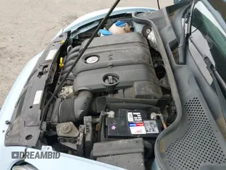 ✅ 2014 Volkswagen Beetle 2.5L • VIN: 3VWJP7ATXEM611639 • Lot: 42796373. Listed on IAAI with 89,167 mi. Free auction sales archive from the USA and detailed vehicle history report at DreamBid. Image 20.