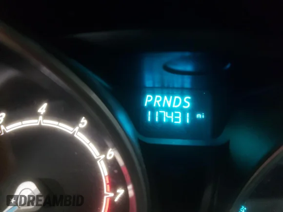 ✅ 2018 Ford Fiesta SE • VIN: 3FADP4EJ4JM115842 • Лот: 43433093. Опубликован ранее на Copart с пробегом 117 431 миль. Бесплатный доступ к архиву аукционных продаж из США и подробный отчёт об истории автомобиля на DreamBid. Изображение 9.