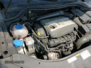 ✅ 2017 Volkswagen CC R-Line Executive • VIN: WVWFP7AN4HE500508 • Lot: 65559225. Wystawiony na Copart z przebiegiem 44 775 mil. Bezpłatny archiwum sprzedaży aukcyjnych z USA i szczegółowy raport historii pojazdu na DreamBid. Zdjęcie 13.