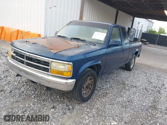 ✅ 1993 Dodge Dakota • VIN: 1B7GL23Y7PS102218 • Лот: 44810241. Опубликован ранее на IAAI с пробегом 208 129 миль. Бесплатный доступ к архиву аукционных продаж из США и подробный отчёт об истории автомобиля на DreamBid. Изображение 2.