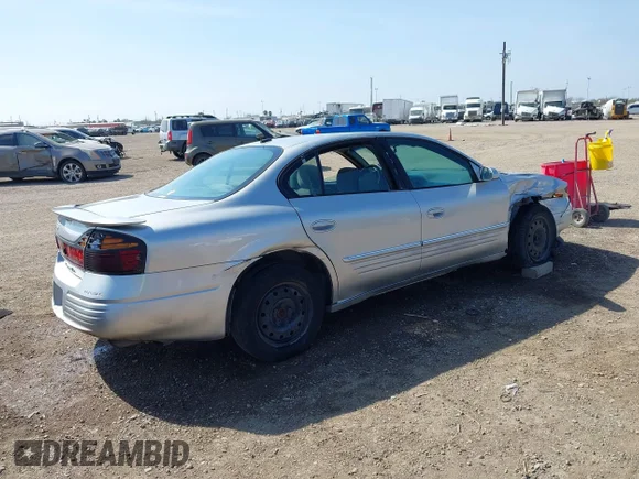 ✅ 2005 Pontiac Bonneville SE • VIN: 1G2HX52K35U104657 • Лот: 41593523. Опубліковано раніше на IAAI з пробігом 150 370 миль. Безкоштовний доступ до архіву аукціонних продажів зі США та докладний звіт про історію автомобіля на DreamBid. Зображення 4.