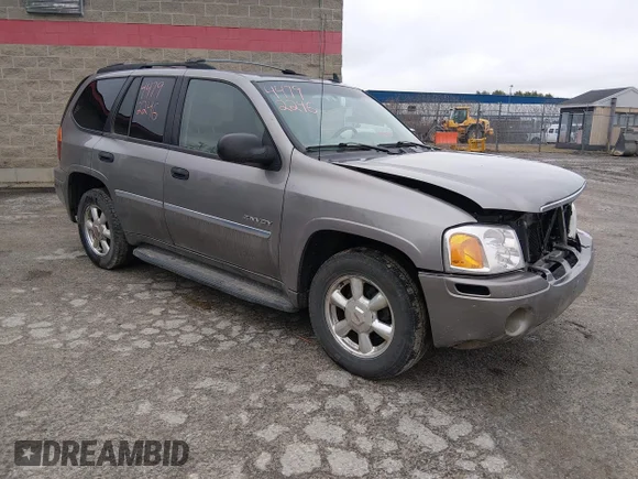 ✅ 2006 GMC Envoy SLT • VIN: 1GKDT13S962128279 • Лот: 44792246. Опубліковано раніше на IAAI з пробігом 125 031 миль. Безкоштовний доступ до архіву аукціонних продажів зі США та докладний звіт про історію автомобіля на DreamBid. Зображення 1.