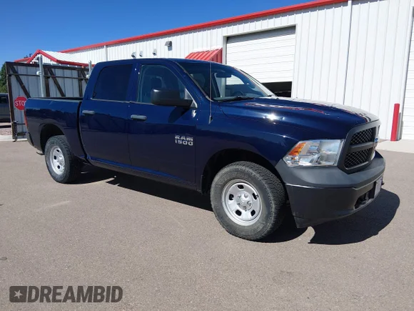 ✅ 2018 Ram 1500 Express • VIN: 1C6RR7KG1JS318982 • Lot: 45381750. Wystawiony na IAAI z przebiegiem 24 339 mil. Bezpłatny archiwum sprzedaży aukcyjnych z USA i szczegółowy raport historii pojazdu na DreamBid. Zdjęcie 1.