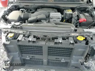 ✅ 2022 Jeep Wagoneer Series I • VIN: 1C4SJVAT2NS217038 • Lot: 62172605. Wystawiony na Copart z przebiegiem 62 514 mil. Bezpłatny archiwum sprzedaży aukcyjnych z USA i szczegółowy raport historii pojazdu na DreamBid. Zdjęcie 15.